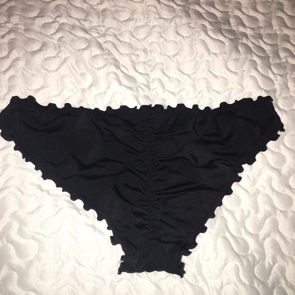 Victoria Secret bikini bottoms - Picture 3 of 3